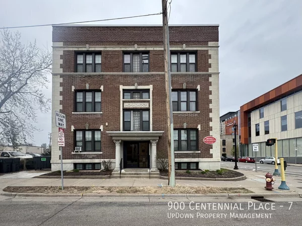 Studio Apartment for rent in Elliot Park - Central Minneapolis, Minneapolis