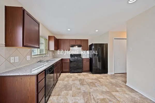 3 bedrooms apartment for rent in Greater Greenspoint - Ne Houston, Houston