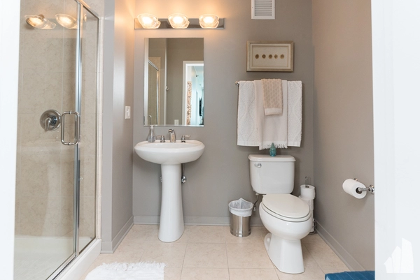 2 bedrooms apartment for rent in River North - Central, Chicago