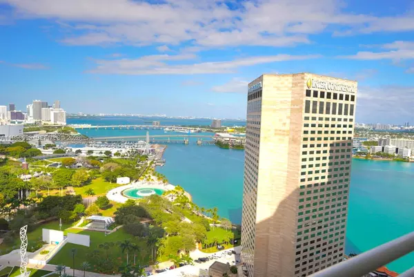 2 bedrooms apartment for rent in Downtown Miami - Miami, Miami