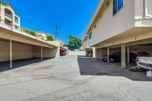 2 bedrooms apartment for rent in Inglewood - Westside / South Bay, Los Angeles