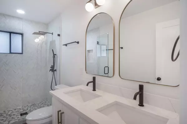 5 bedrooms apartment for rent in Northwest Dallas - Nw Dallas, Dallas