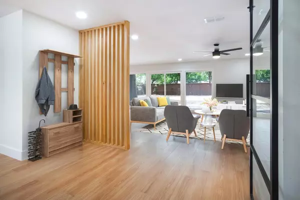 5 bedrooms apartment for rent in Northwest Dallas - Nw Dallas, Dallas