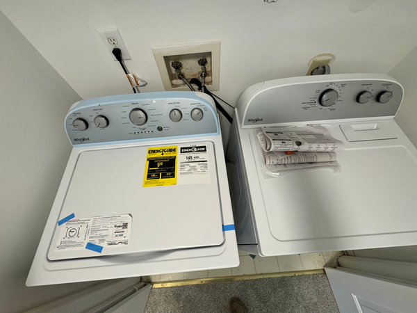 Coliving in Wade - Central Raleigh, Raleigh