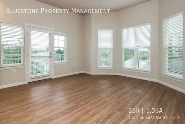 2 bedrooms apartment for rent in Sellwood-Moreland - SE Portland, Portland