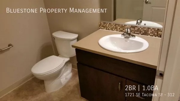 2 bedrooms apartment for rent in Sellwood-Moreland - SE Portland, Portland