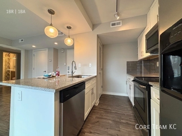 1 bedroom apartment for rent in South Plaza - KCMO, Kansas City