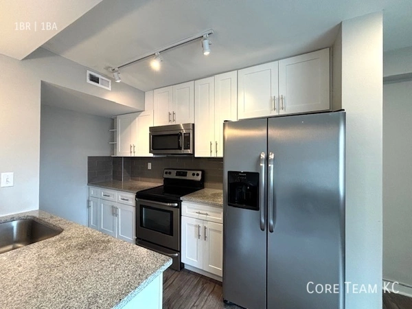 1 bedroom apartment for rent in South Plaza - KCMO, Kansas City