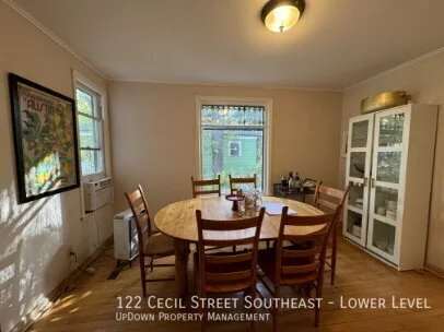 3 bedrooms apartment for rent in Prospect Park-East River Road - University, Minneapolis