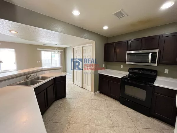 3 bedrooms apartment for rent in Stapleton - East Denver, Denver