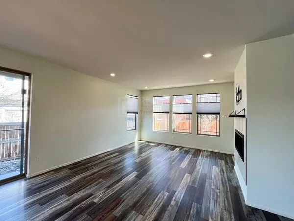 4 bedrooms apartment for rent in Stapleton - East Denver, Denver