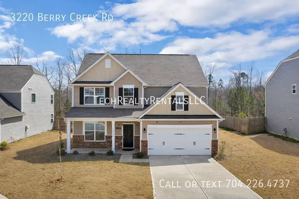 4 bedrooms apartment for rent in Coulwood West - West Charlotte, Charlotte