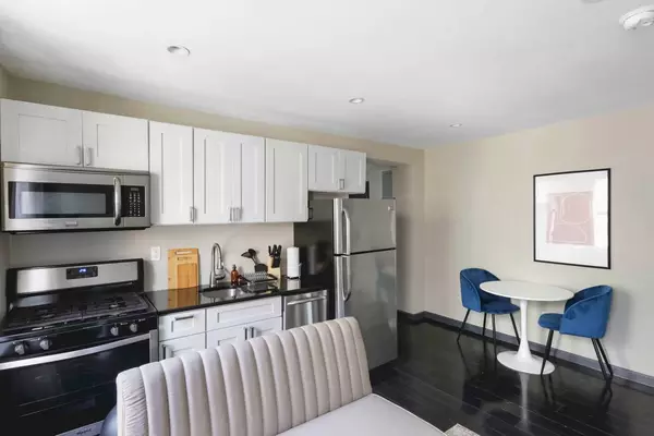 Coliving in Alphabet City - Manhattan, New York