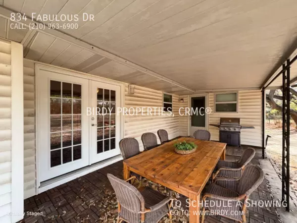 4 bedrooms apartment for rent in North Central - North SATX, San Antonio