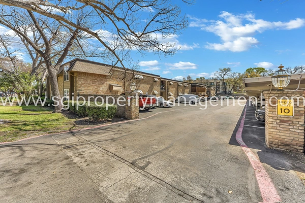 2 bedrooms apartment for rent in Vickery Meadow - Ne Dallas, Dallas