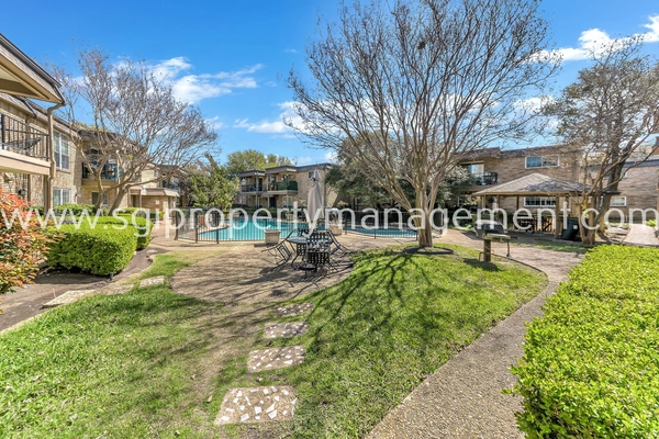 2 bedrooms apartment for rent in Vickery Meadow - Ne Dallas, Dallas