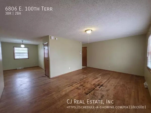 3 bedrooms apartment for rent in Ruskin Heights - KCMO, Kansas City