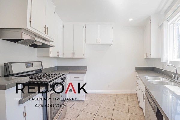 2 bedrooms apartment for rent in Pico Robertson - Westside / South Bay, Los Angeles