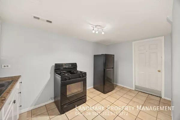 1 bedroom apartment for rent in Albany Park - Far North Side, Chicago