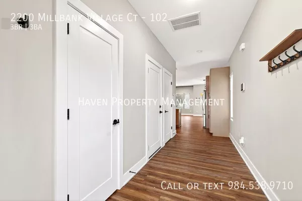 3 bedrooms apartment for rent in East Raleigh - South Raleigh, Raleigh