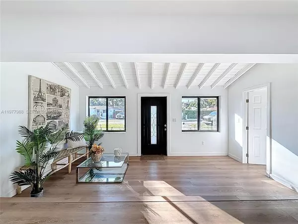 4 bedrooms apartment for rent in West Miami - Miami Dade, Miami