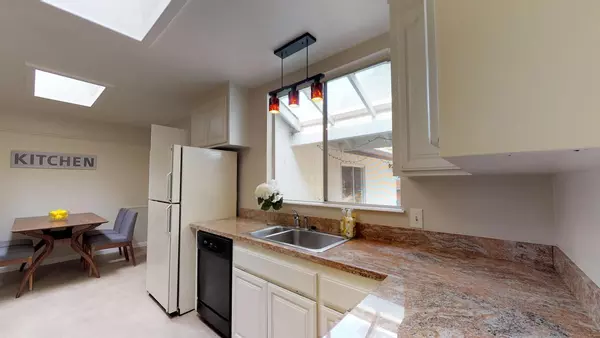 Coliving in San Mateo - Peninsula, San Francisco