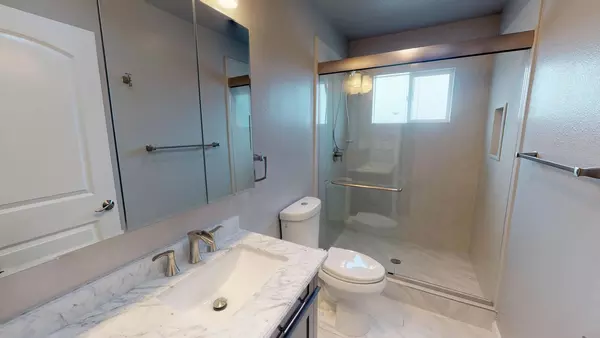 Coliving in East Palo Alto - Peninsula, San Francisco