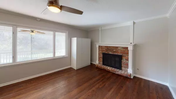 Coliving in Lee's Summit - Outer KCMO, Kansas City