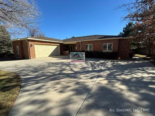 3 bedrooms apartment for rent in Broadmoor - Central COS, Colorado Springs