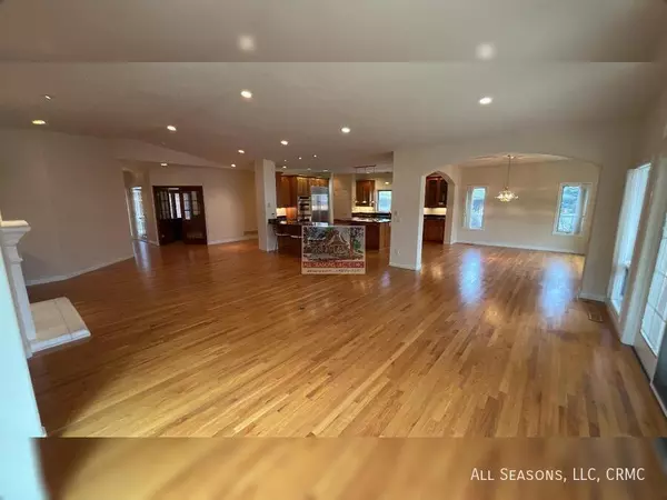 3 bedrooms apartment for rent in Broadmoor - Central COS, Colorado Springs