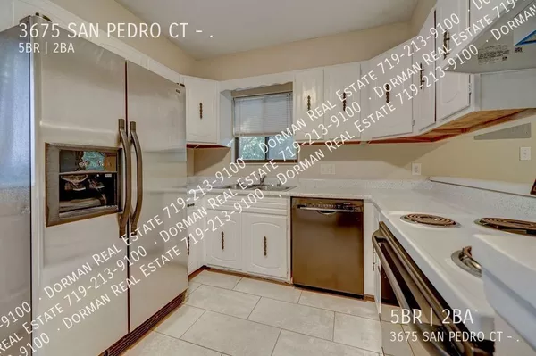 5 bedrooms apartment for rent in Stratmoor - South COS, Colorado Springs