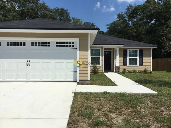 4 bedrooms apartment for rent in Crystal Springs - Westside, Jacksonville
