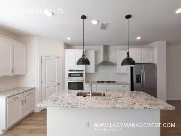 4 bedrooms apartment for rent in Northwest Raleigh - North Raleigh, Raleigh