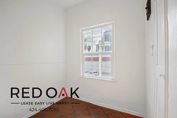 Studio Apartment for rent in Mid Wilshire - Central Los Angeles, Los Angeles