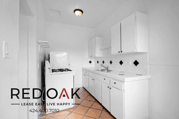 Studio Apartment for rent in Mid Wilshire - Central Los Angeles, Los Angeles