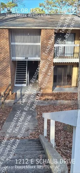 2 bedrooms apartment for rent in Fairmont - Central Raleigh, Raleigh