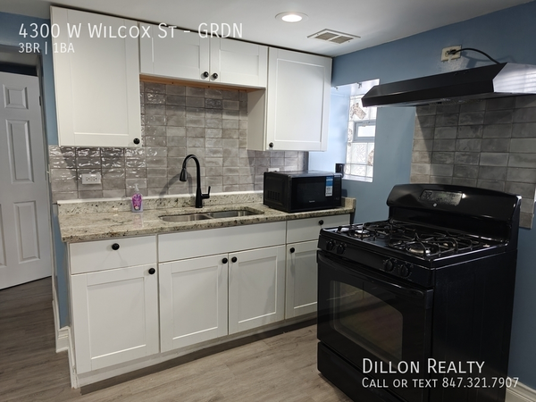 3 bedrooms apartment for rent in Garfield Park - West Side, Chicago