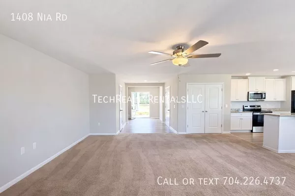 4 bedrooms apartment for rent in Becton Park - East Charlotte, Charlotte