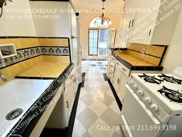 Studio Apartment for rent in Mid Wilshire - Central Los Angeles, Los Angeles