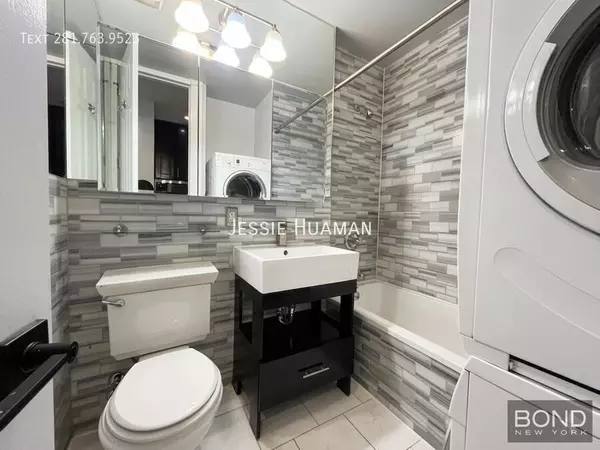 5 bedrooms apartment for rent in West Village - Manhattan, New York