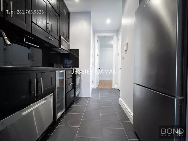 5 bedrooms apartment for rent in West Village - Manhattan, New York