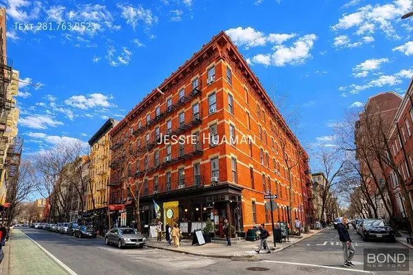 5 bedrooms apartment for rent in West Village - Manhattan, New York