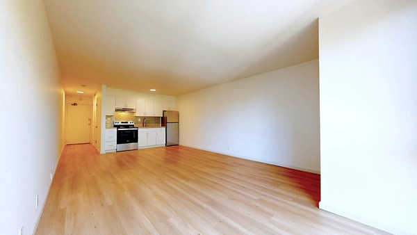 Studio Apartment for rent in Laurel Heights - San Francisco, San Francisco