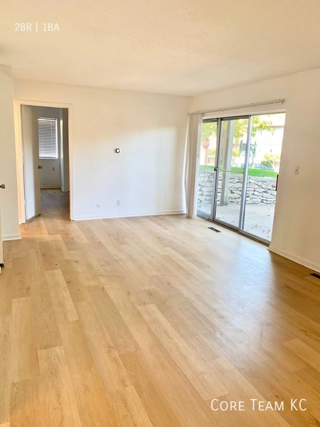 2 bedrooms apartment for rent in Midtown-Westport - KCMO, Kansas City