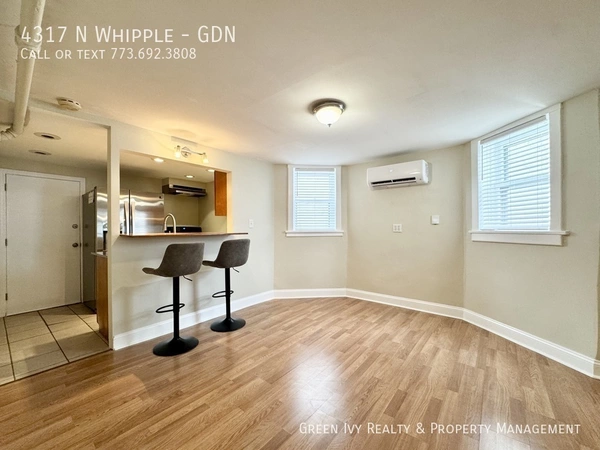 1 bedroom apartment for rent in Irving Park - Northwest Side, Chicago
