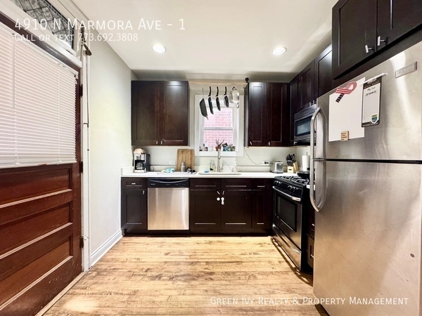 2 bedrooms apartment for rent in Jefferson Park - Far North Side, Chicago