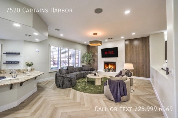 4 bedrooms apartment for rent in Spring Valley - Spring Valley / Enterprise, Las Vegas