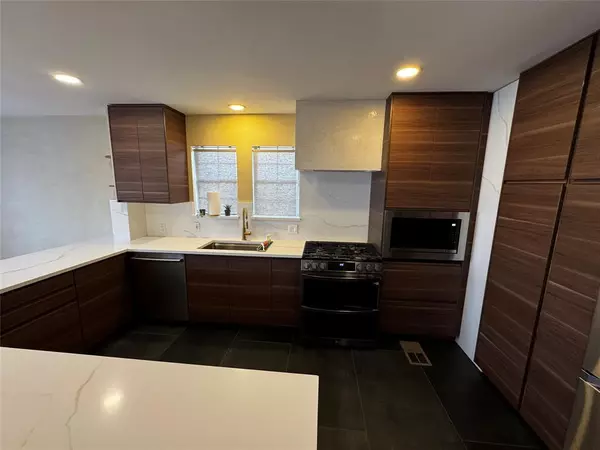 3 bedrooms apartment for rent in Oak Cliff - Sw Dallas, Dallas