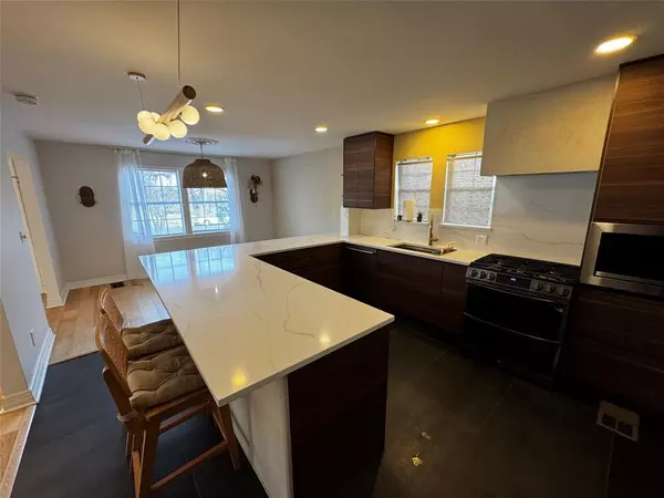 3 bedrooms apartment for rent in Oak Cliff - Sw Dallas, Dallas