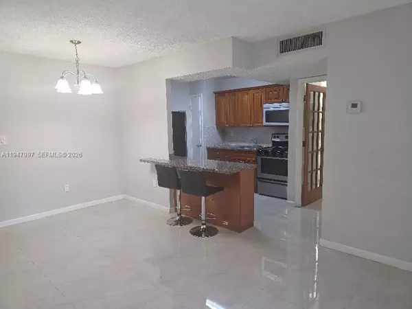2 bedrooms apartment for rent in Tamiami - Miami Dade, Miami